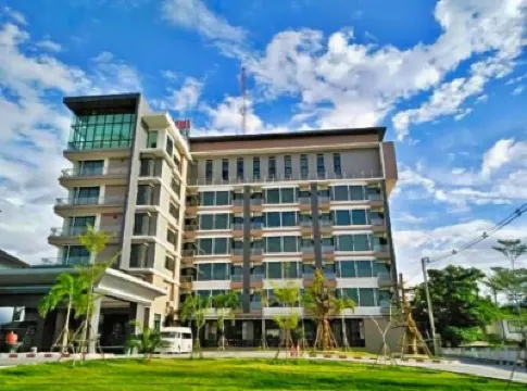 The Convenience Hotel Hotel berhampiran Wat Ta Klong Si Peung