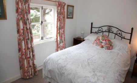 The Lifeboat Inn - Housity