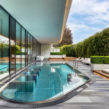 Royal Savoy Hotel and Spa