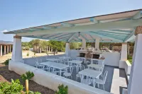 斯特拉迪加盧拉公寓