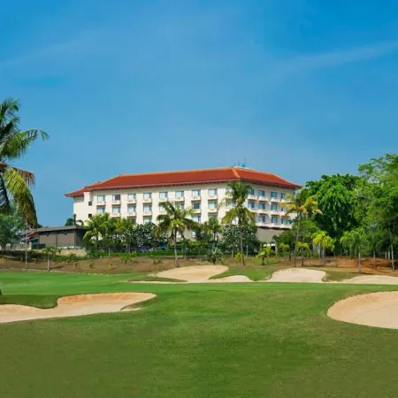 Puri Kiic Golf View Hotel