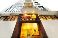 Sada Shiv Guest House ,3 Star Hotel Near Kashi Vishwanath Temple and Dashashwamedh Ghat with Parking โรงแรมใกล้กาตส์แห่งพาราณสี