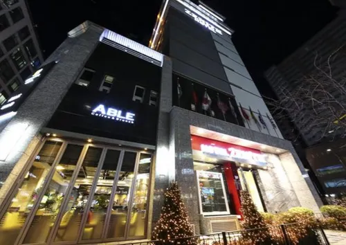 Hotel Zenith