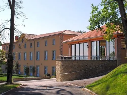 Domaine Saint-Roch Hotel Spa Hotel di La Chomette