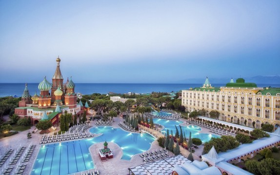 Kremlin Palace Hoteles en Antalya