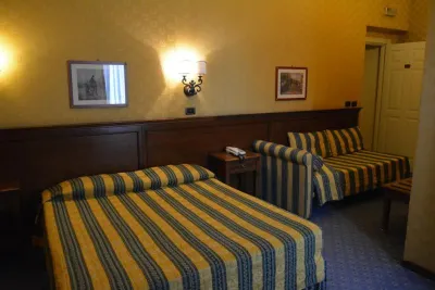 Hotel Coppede' Отели рядом с достопримечательностью «Quartiere Coppede»