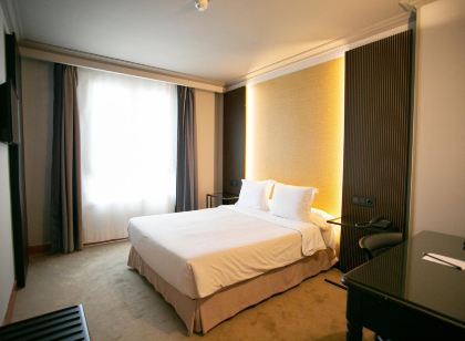 Hotel Sercotel Ciudad de Oviedo