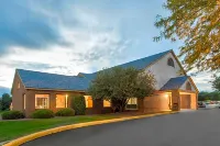 Super 8 by Wyndham Dodgeville Hotels in Dodgeville