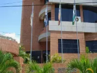 Miramar Suites