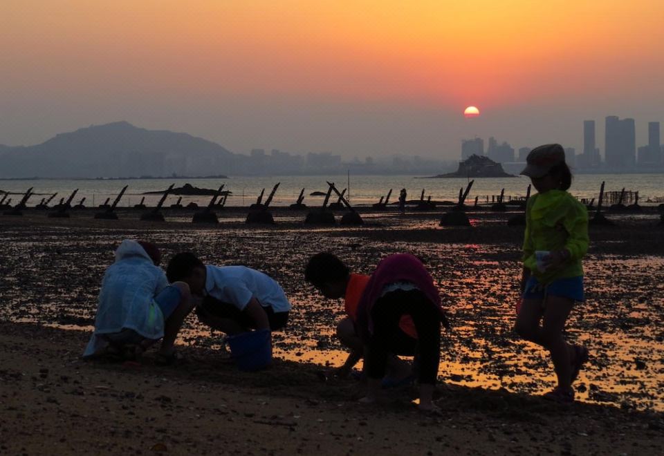 Maogongshi Seaview B&B