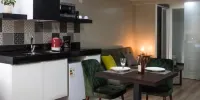 Fiori Apartments - Apartment With Balcony