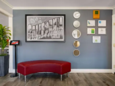 The Orchard Hotel Ukiah Wine Country Free Breakfast, Pool, & Hot Tub Hotels in Ukiah