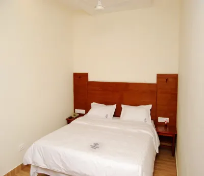 Shivalaya Hotel Hotels near St. Francis Assisi Church, Mathur, Pudukkottai