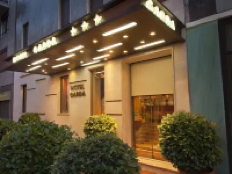 Hotel Garda Отели в г. 