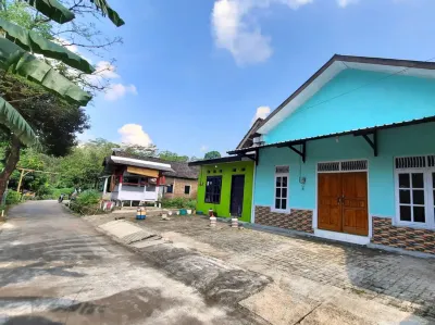 SS HOMESTAY UNGARAN Hotel dekat Masjid Darussalam Nyatnyono