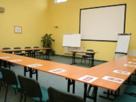 歐羅巴酒店 耶萊尼亞古拉酒店