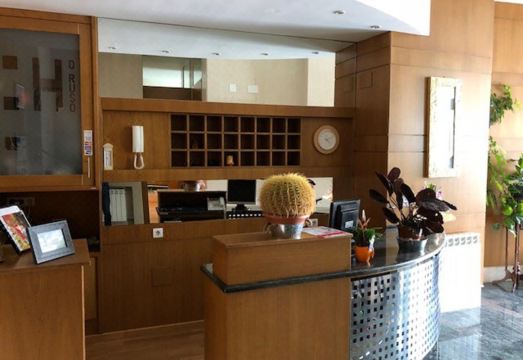 Hotel O Ruso - Housity