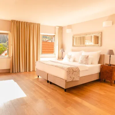 Boutique Hotel Golden Key Prague Castle โรงแรมใกล้โลเรต้า