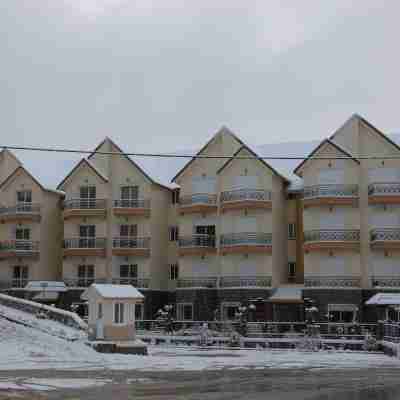 Résidence Ifrane Palace Hotel Exterior