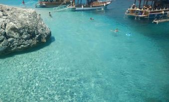 Ada Adrasan Hotel
