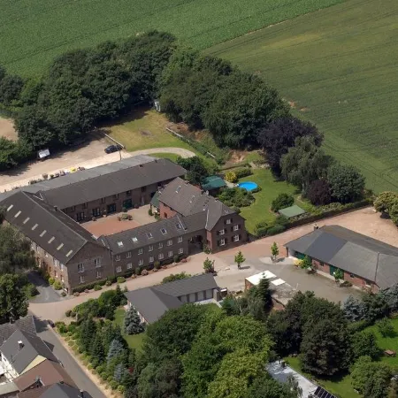 Landhaus Göddertzhof Hoteles en Erkelenz