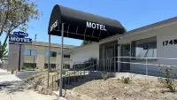 Lanai Motel Отели в г. Алхамбра