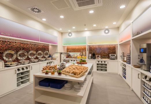 함부르크 호텔 내부 전경