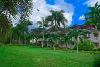 Coral Seas Beach Resort Hotels in Little Bay