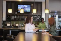 Holiday Inn AMARILLO WEST MEDICAL CENTER by IHG - bar