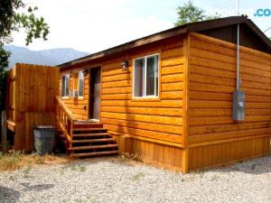 Yellowstone Treasure Guesthouses on The River