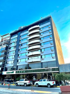 Garden Park Hotel Hotels in Столичний департамент