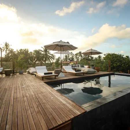 Makena Hotel