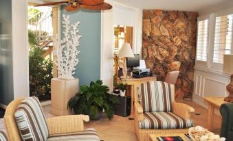 Laguna Shores Studio Suites