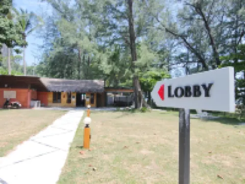 บ้านเจ้าไหม บีชเฮ้าส์ (Baan Chao Mai Beach House) โรงแรมในอำเภอ กันตัง