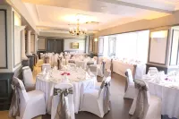 Holiday Inn MAIDSTONE - SEVENOAKS by IHG - breakfast