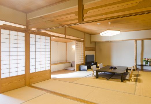 오쿠라 지바 호텔 주변 명소