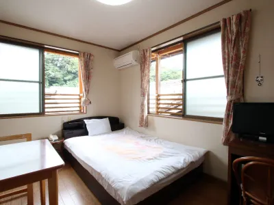 子宝温泉 旅館 千石荘 壱岐西国三十三観音霊場 第二十六番 土打堂周辺のホテル