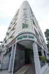 New Cape Inn Hotels near Universal Studios Singapore Rotating Globe