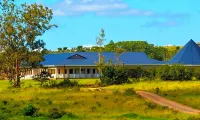 Premier Resort Mpongo Private Game Reserve - Barer