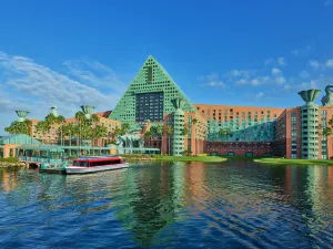 Walt Disney World Swan Reserve
