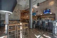 The O Hotel, Trademark Collection by Wyndham