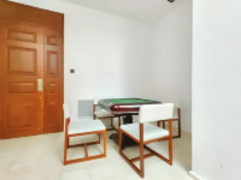 Whale House Sea View Inn