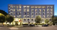 Le Casablanca Hotel Hotels near Miami Beach Boardwalk