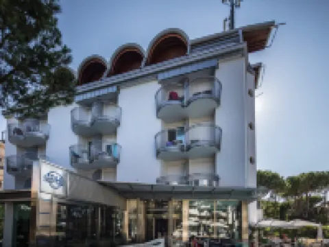 Park Hotel Hotels near Beach Office 1 - Dutch Flag