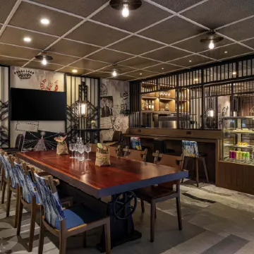 ibis Styles Bangkok Silom Отели рядом с достопримечательностью «Станция MRT Силом»