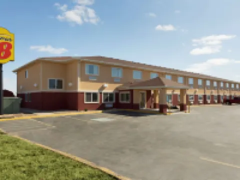 Super 8 by Wyndham Lees Summit Hotels in Lee's Summit