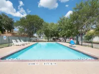 Days Inn by Wyndham Bryan College Station Hotels near Bee Creek Park