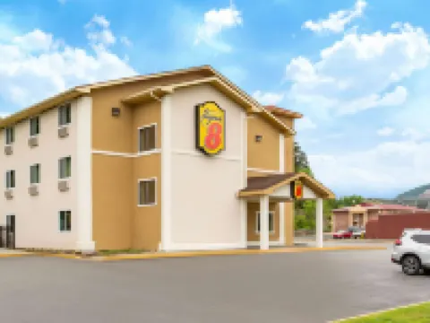 Super 8 by Wyndham Chattanooga Lookout Mountain TN Hotels in Chattanooga