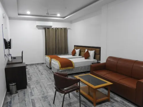 The Buddha Resort Hotels in Gayā