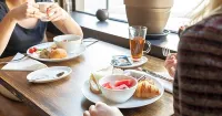 Eburon Hotel - breakfast